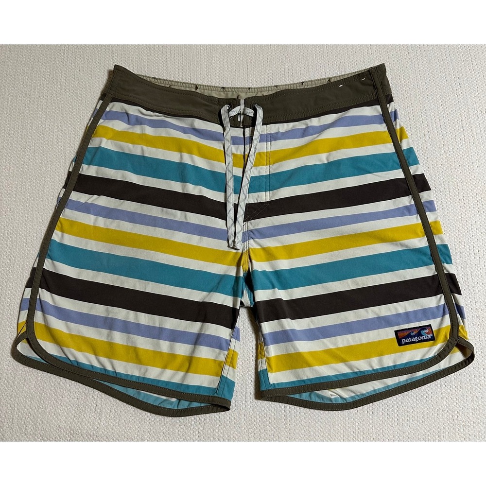 Patagonia Scallop Hem Stretch Wavefarer Boardshorts Size 36